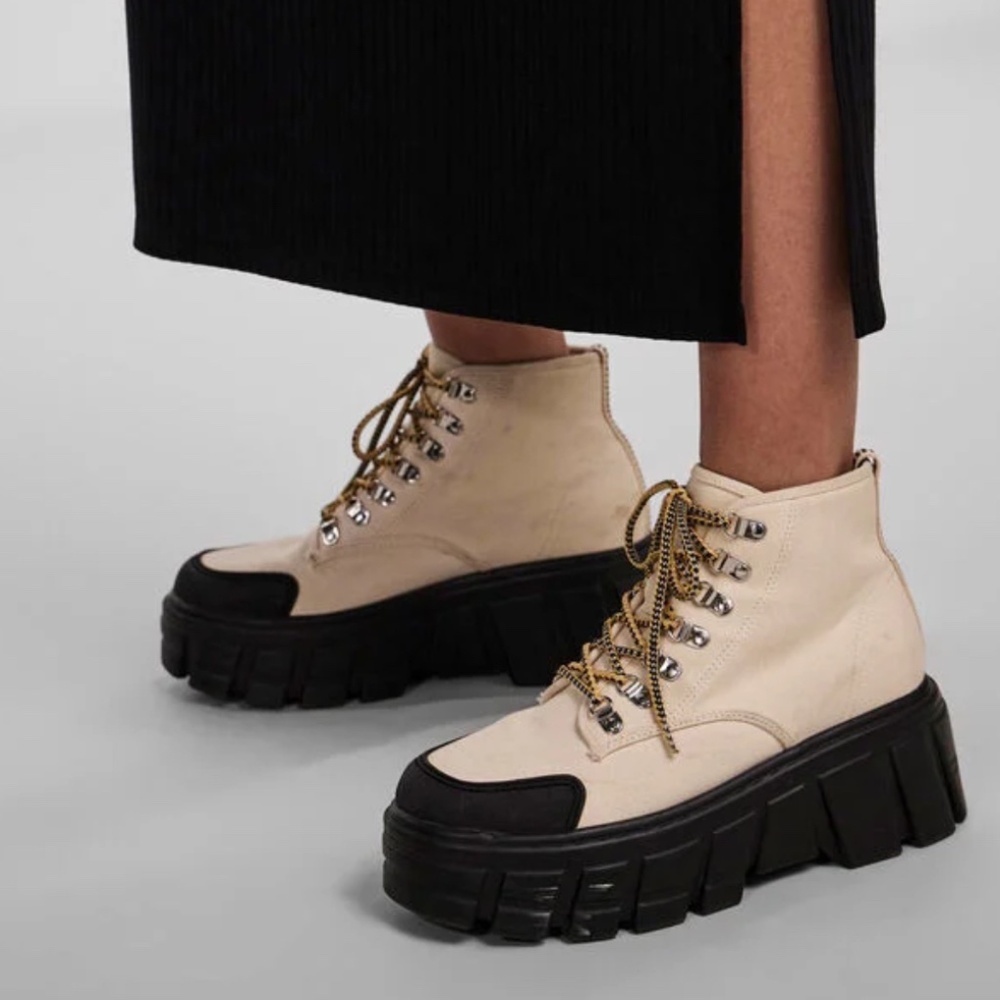 ZARA Off White Canvas Chunky Heel Boots Size 6.5 EU 37 - Picture 11 of 12